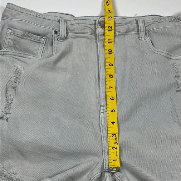 Risen Jeans Distressed Light Blue Denim Cutoff Shorts Sz 1XL - Picture 5 of 11